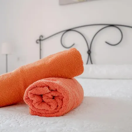 Apartment Ibn Sadi14 *